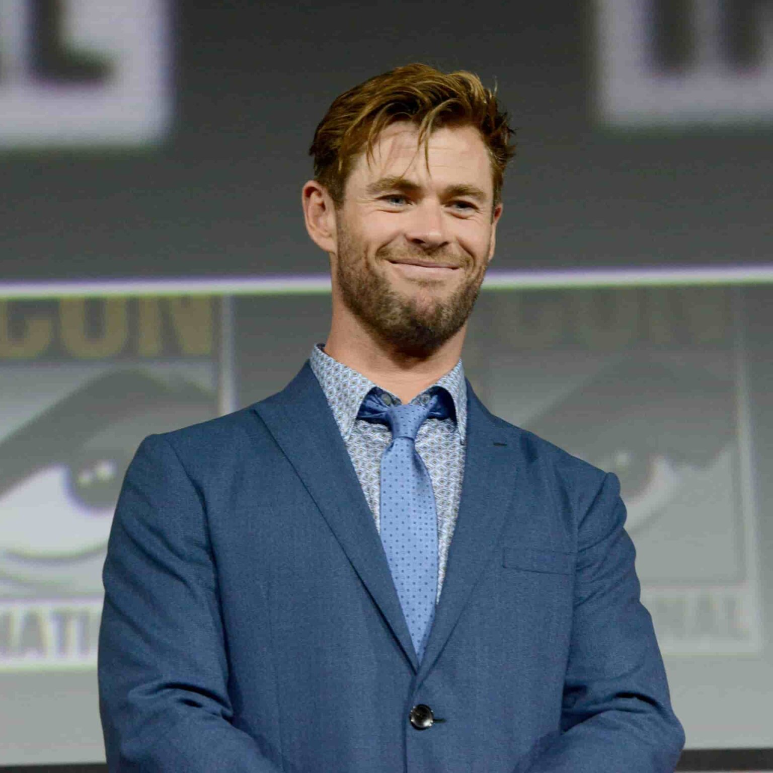 Chris Hemsworth Net Worth News from All Over the World